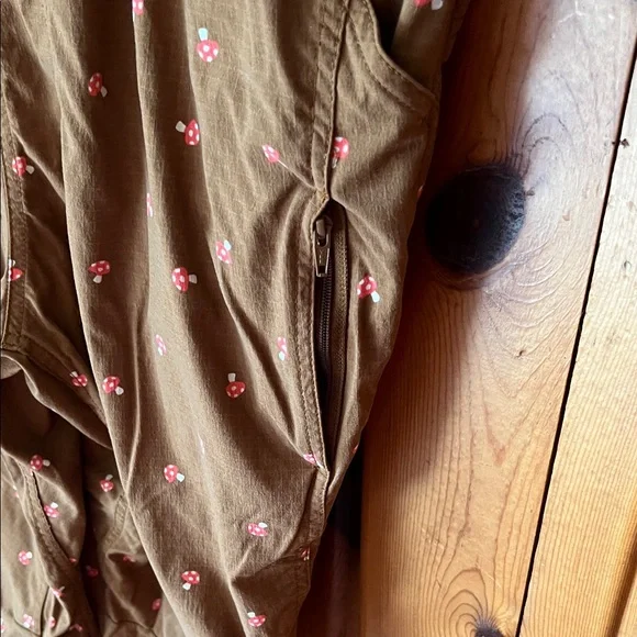 Duluth Brown Overalls with Mushroom Print.3X X 31 women’s - Picture 6 of 10